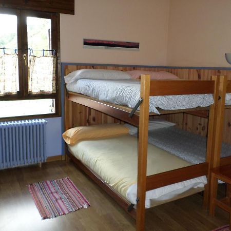Albergue El Ultimo Bucardo Linás de Broto Buitenkant foto