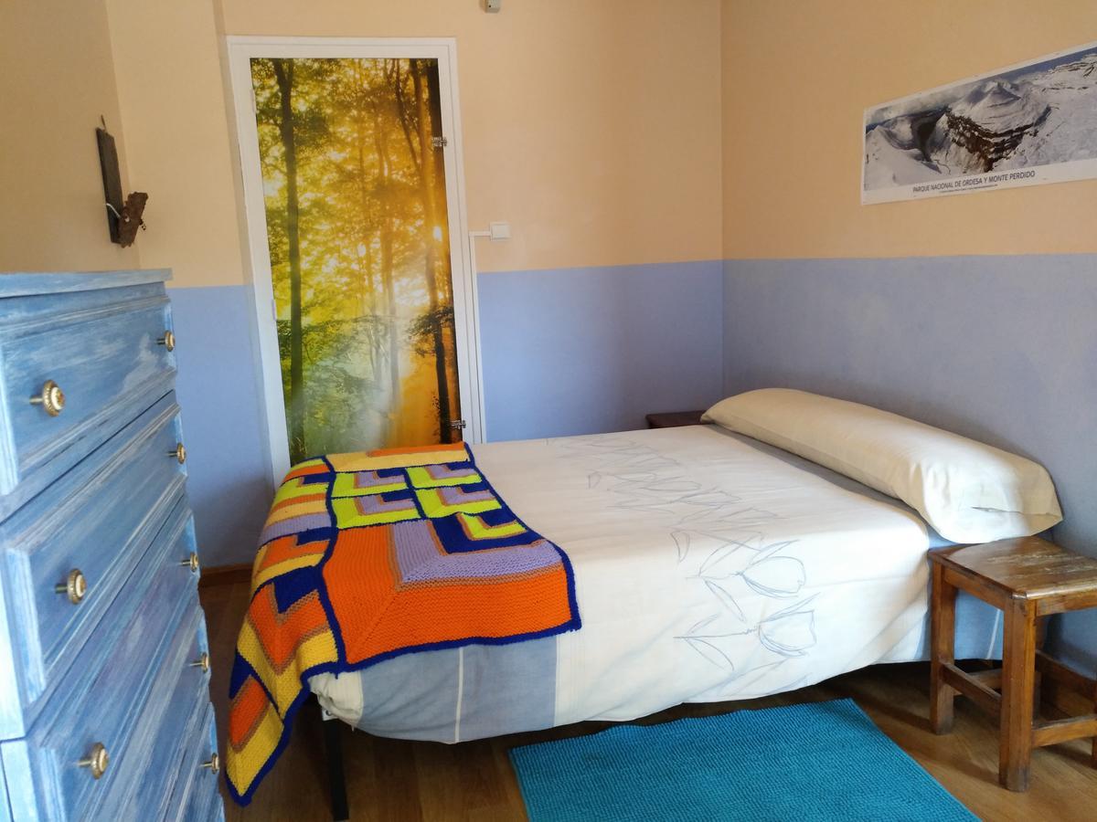 Albergue El Ultimo Bucardo Linás de Broto Buitenkant foto