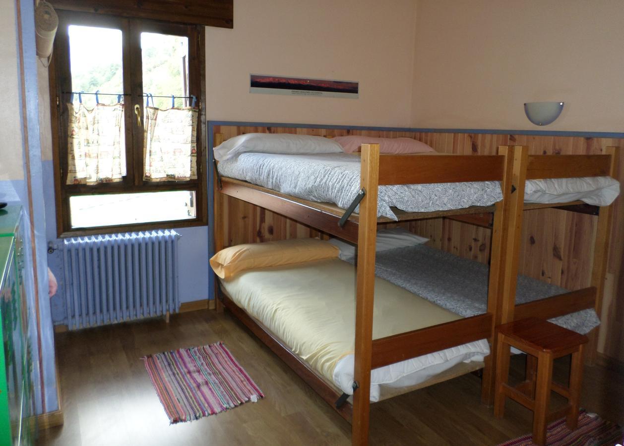 Albergue El Ultimo Bucardo Linás de Broto Buitenkant foto