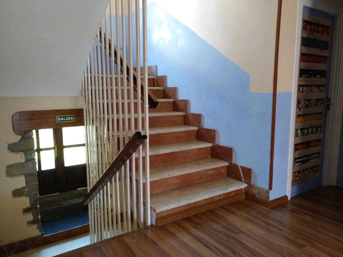 Albergue El Ultimo Bucardo Linás de Broto Buitenkant foto