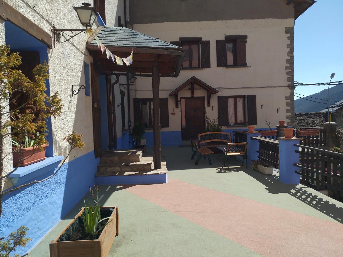 Albergue El Ultimo Bucardo Linás de Broto Buitenkant foto